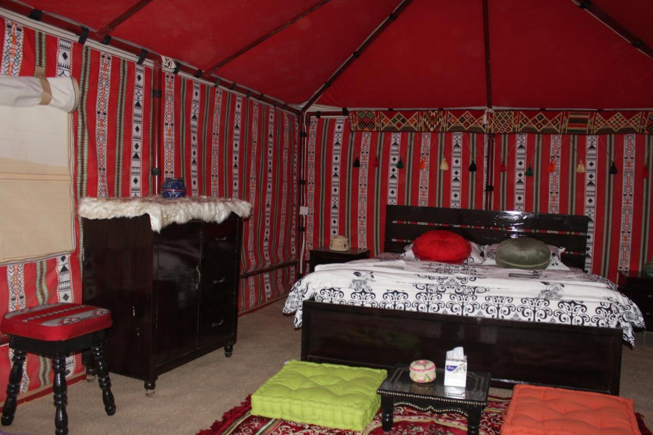 Queen Desert Camp Fulayj al Masha'ikh Экстерьер фото