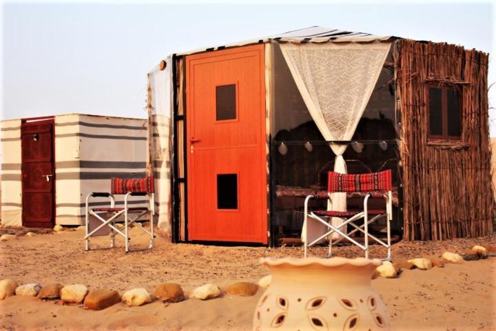 Queen Desert Camp Fulayj al Masha'ikh Экстерьер фото